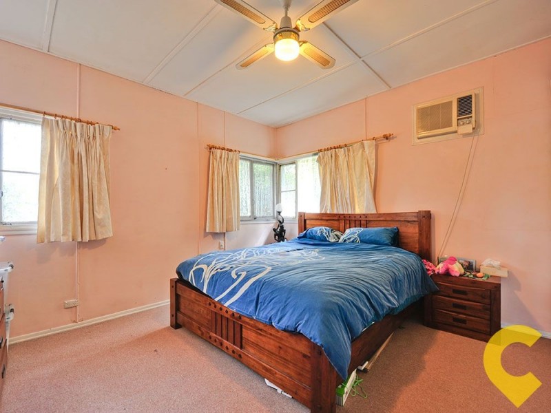 51 Dennis Road, Springwood QLD 4127