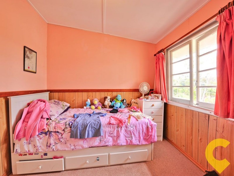 51 Dennis Road, Springwood QLD 4127