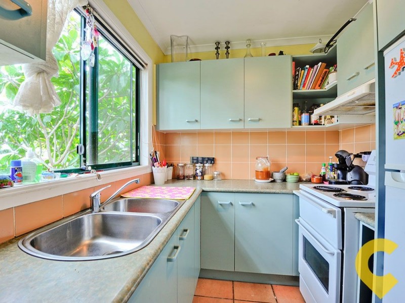 51 Dennis Road, Springwood QLD 4127