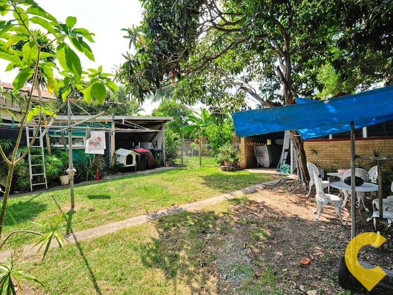 19 Gordon Parade, Mount Gravatt East QLD 4122