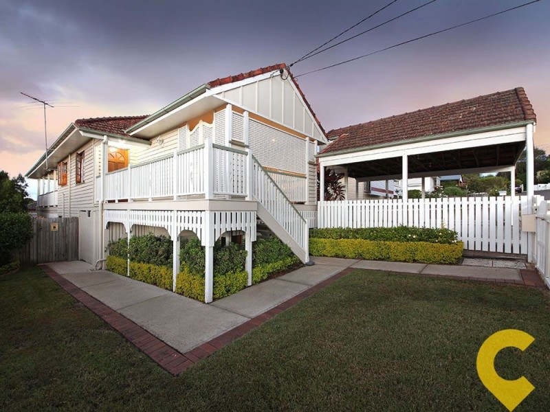 15 Chigwell Street, Wavell Heights QLD 4012