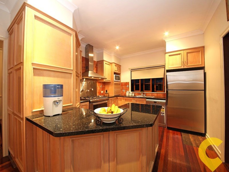 15 Chigwell Street, Wavell Heights QLD 4012