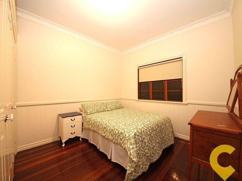 15 Chigwell Street, Wavell Heights QLD 4012