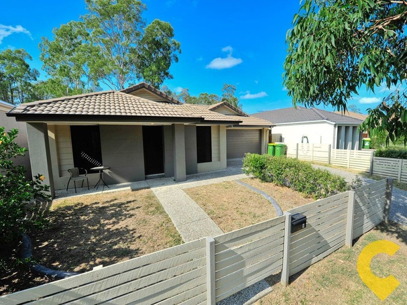 8 Sanctuary Parkway, Waterford QLD 4133