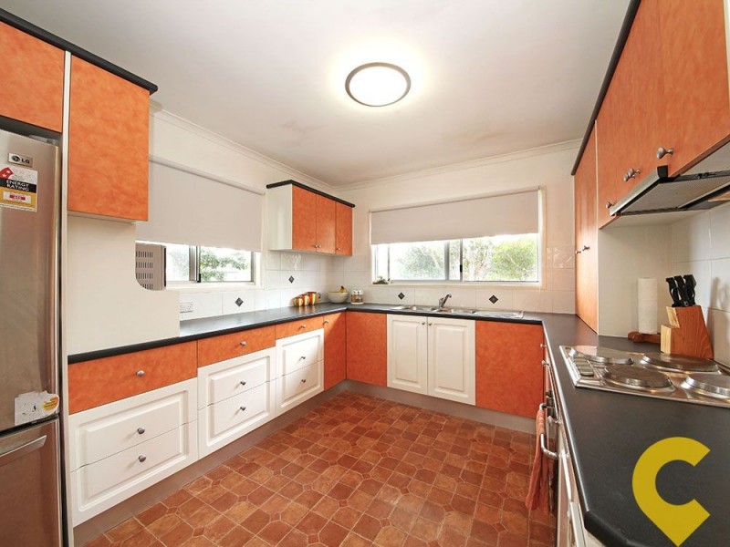 28 Leitchs Road South, Albany Creek QLD 4035