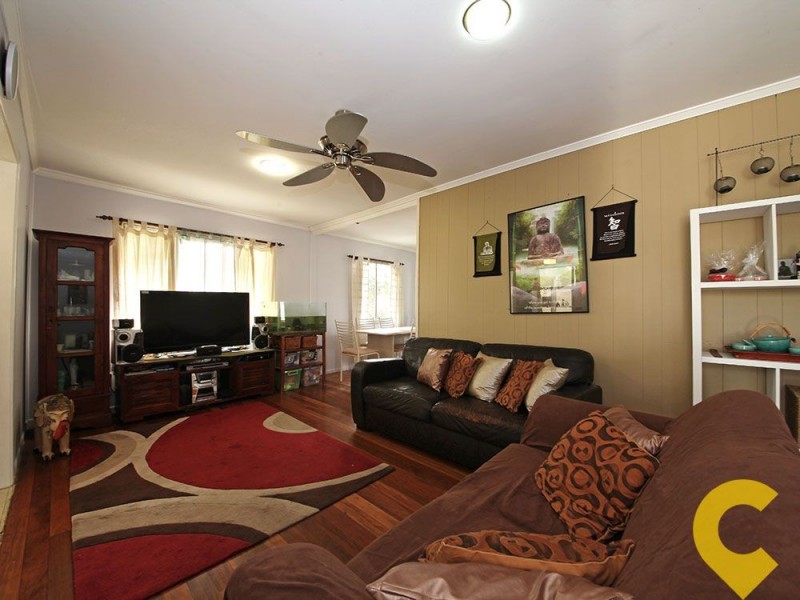 28 Leitchs Road South, Albany Creek QLD 4035