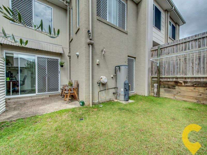 12 Talisker Street, Springfield Lakes QLD 4300