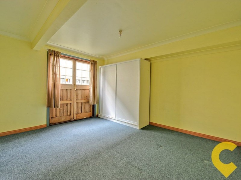33 Toohey Street, Woolloongabba QLD 4102
