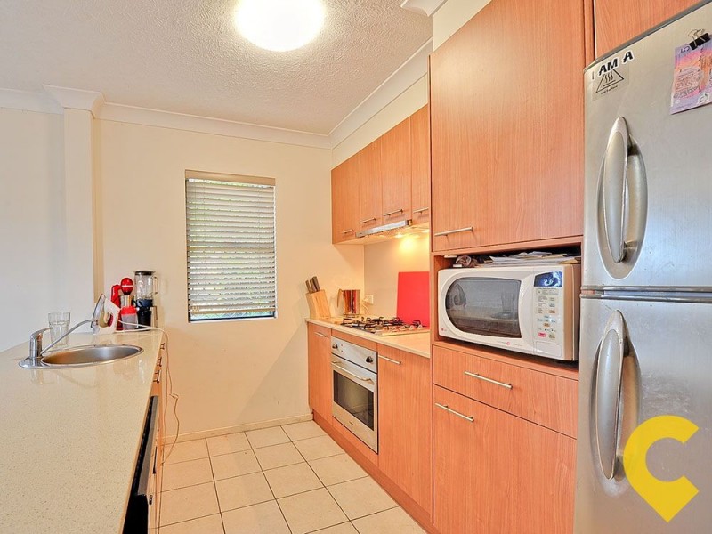 4/10 Amelia Street, Coorparoo QLD 4151