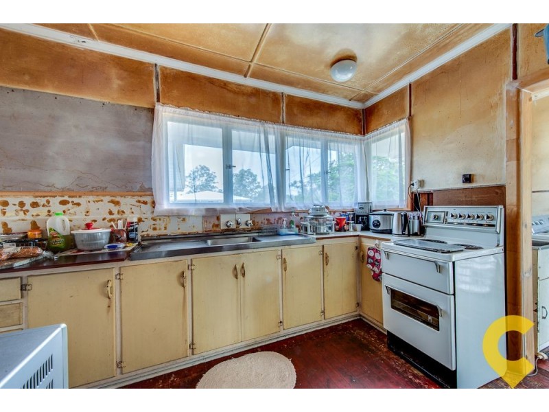 15 Garema Street, Indooroopilly QLD 4068