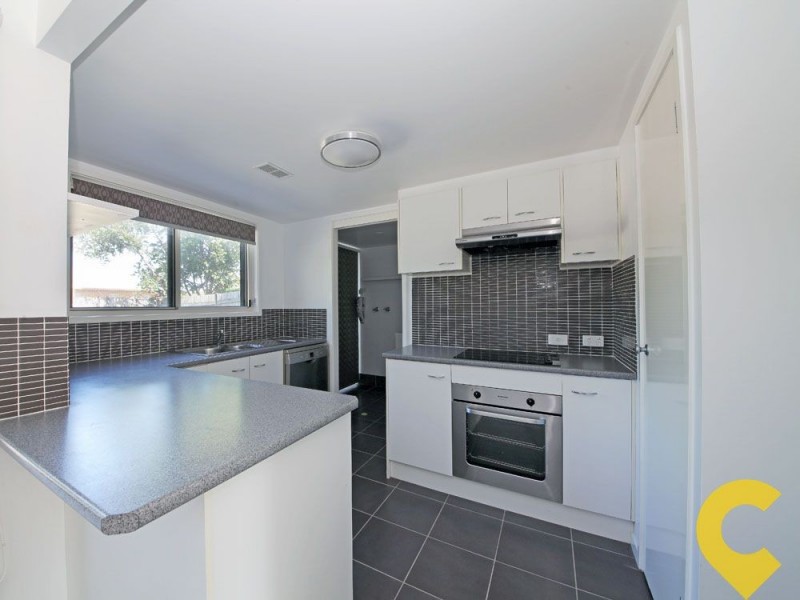 4/6 Station Road, Burpengary QLD 4505