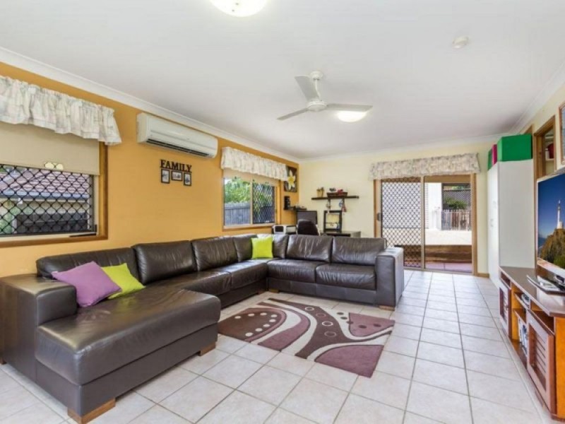 10 Gladys Court, Warner QLD 4500