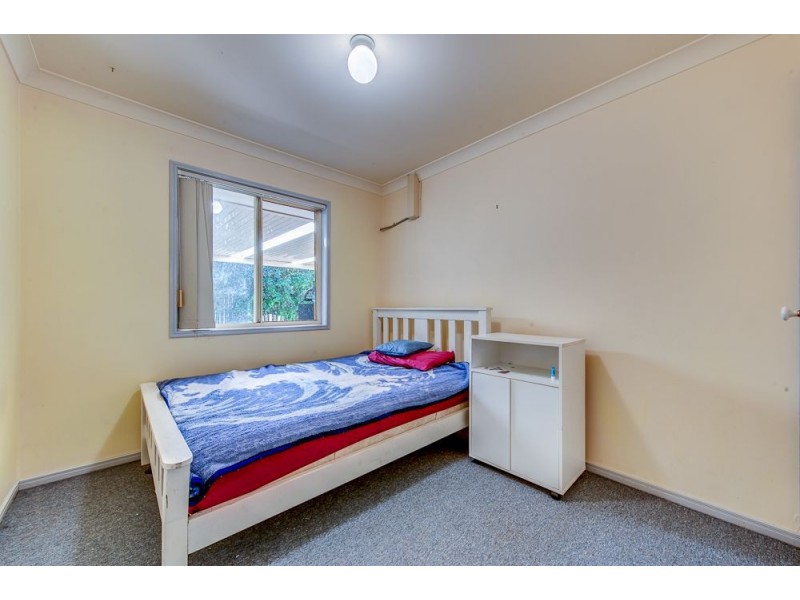 8 Morris, Flinders View QLD 4305