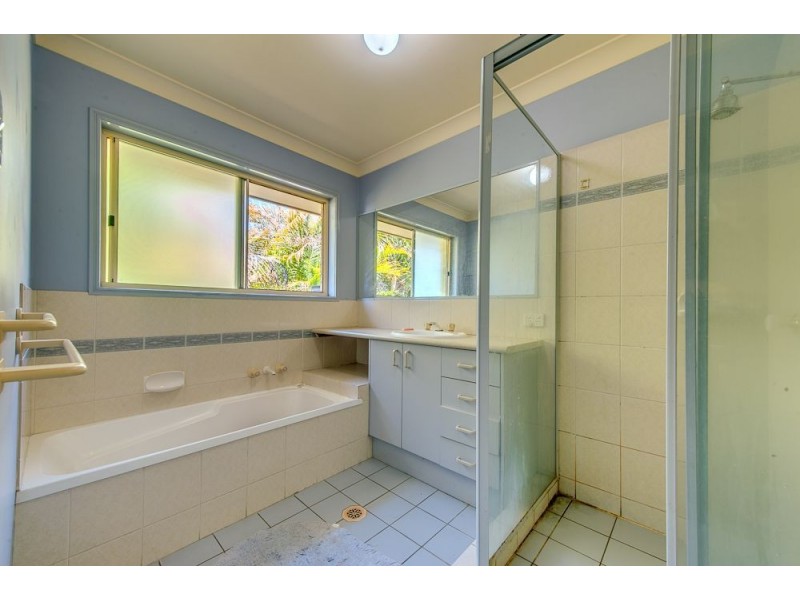 8 Morris, Flinders View QLD 4305