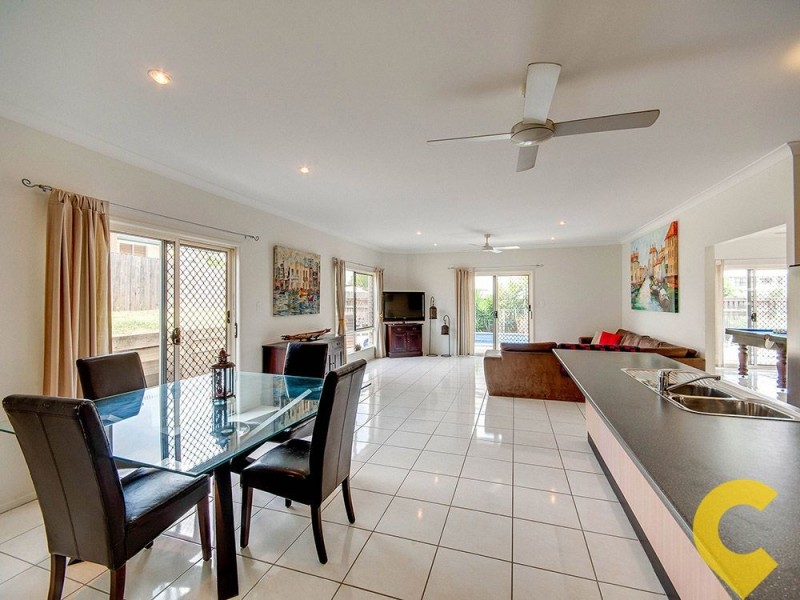 4 Crowe Close, Mcdowall QLD 4053