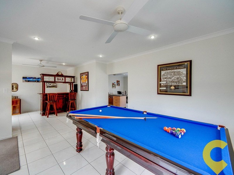 4 Crowe Close, Mcdowall QLD 4053