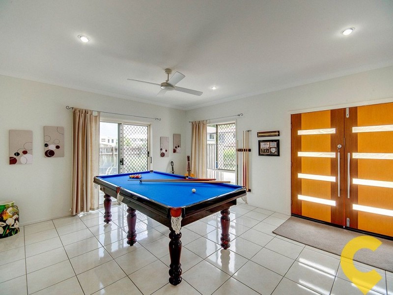 4 Crowe Close, Mcdowall QLD 4053