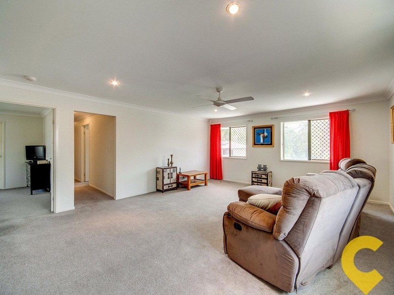 4 Crowe Close, Mcdowall QLD 4053