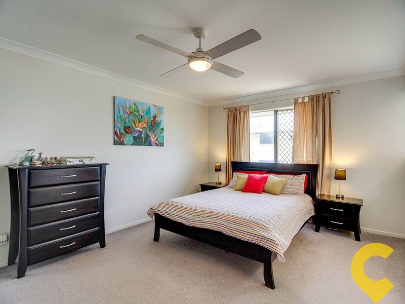 4 Crowe Close, Mcdowall QLD 4053