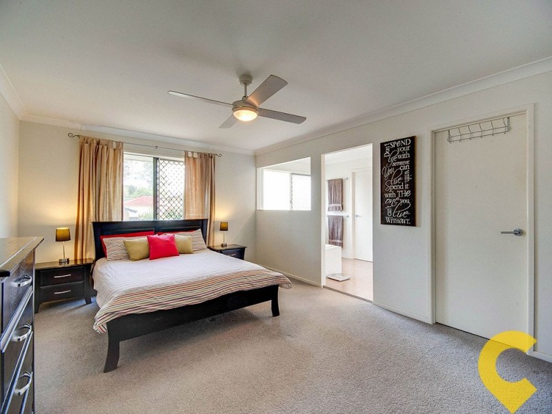 4 Crowe Close, Mcdowall QLD 4053