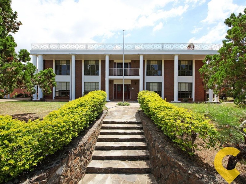 100 Ridley Road, Bridgeman Downs QLD 4035