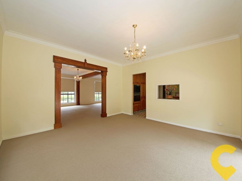 100 Ridley Road, Bridgeman Downs QLD 4035