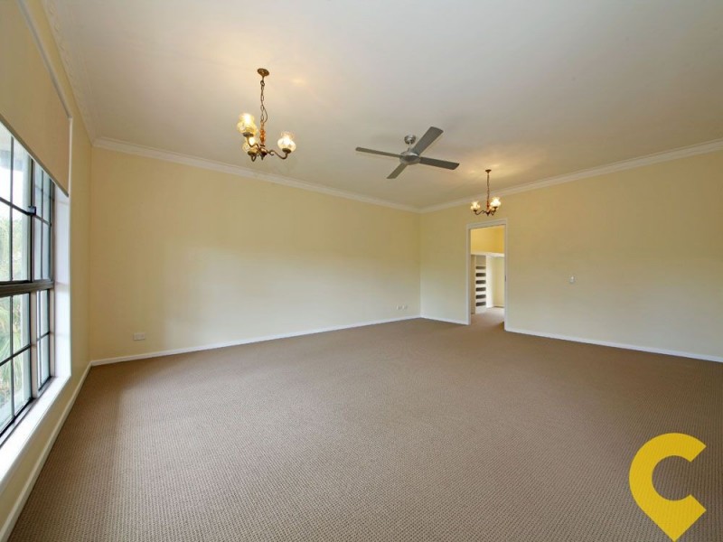 100 Ridley Road, Bridgeman Downs QLD 4035