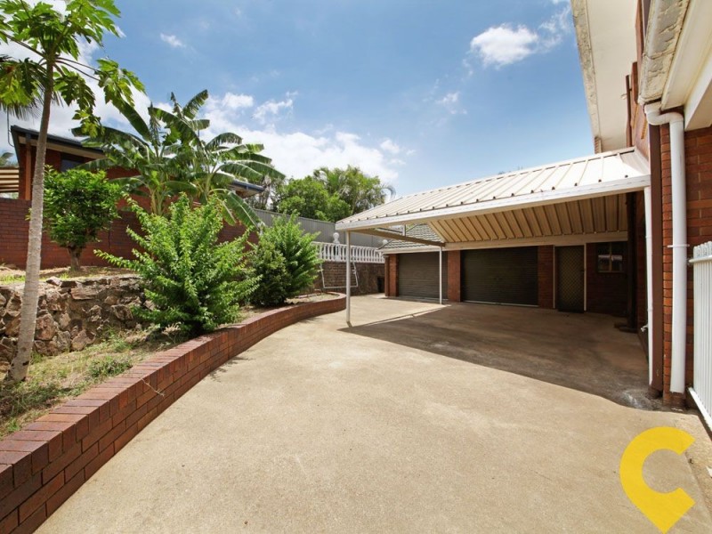 100 Ridley Road, Bridgeman Downs QLD 4035