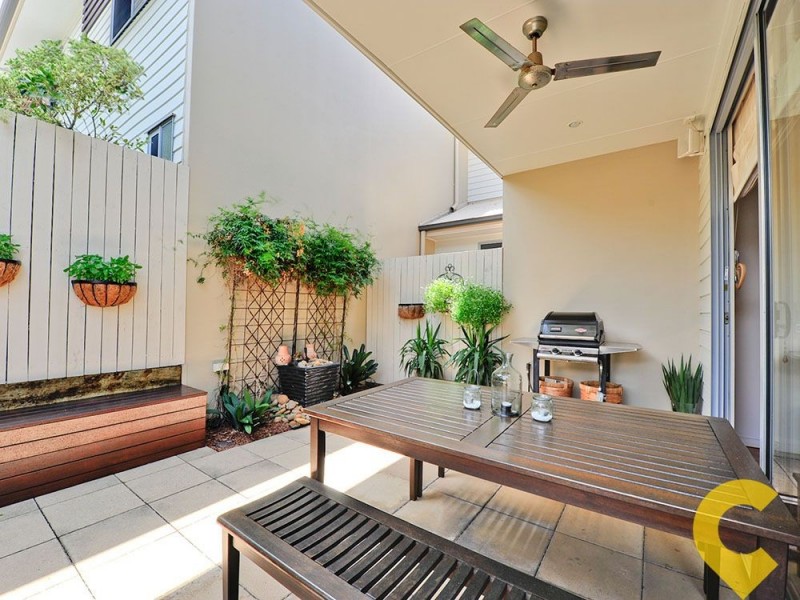 5/34 Days Avenue, Yeronga QLD 4104