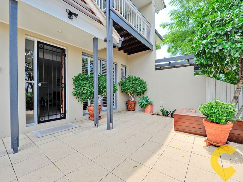 5/34 Days Avenue, Yeronga QLD 4104