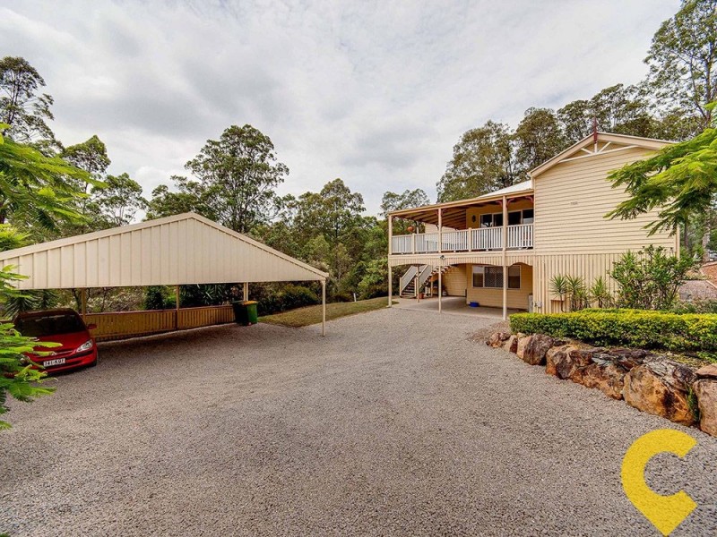 1 Springbook Court, Cashmere QLD 4500