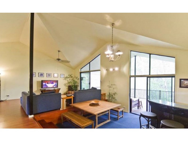 99 Ira Buckby Road West, Cashmere QLD 4500