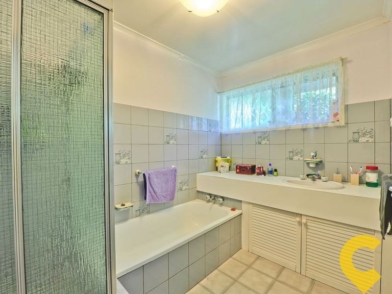 3 Pinkwood Street, Bellbowrie QLD 4070