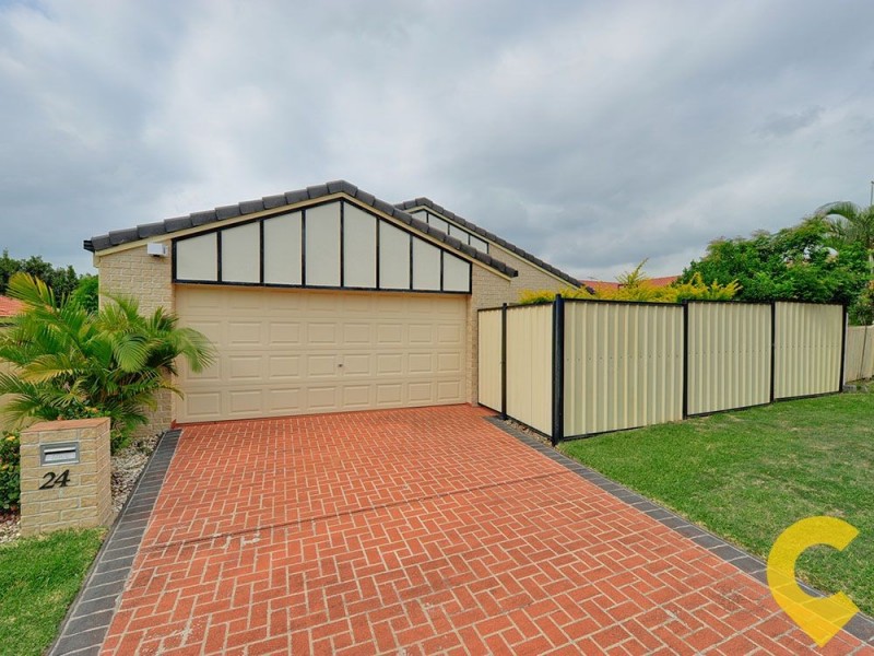 24 Samantha Street, Wynnum West QLD 4178