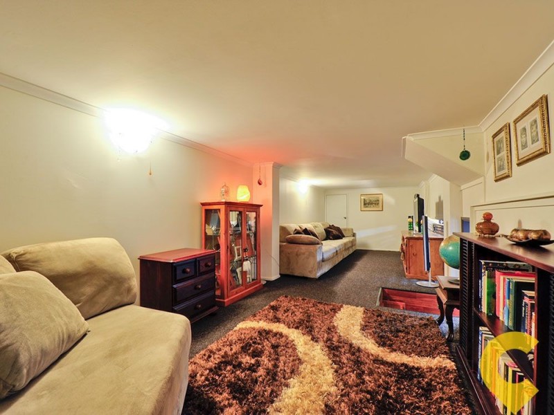 215 Bunya Road, Arana Hills QLD 4054