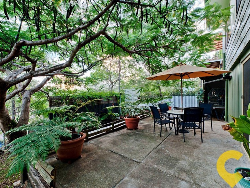 215 Bunya Road, Arana Hills QLD 4054