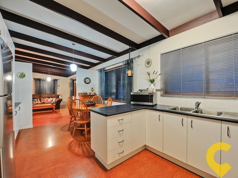 215 Bunya Road, Arana Hills QLD 4054