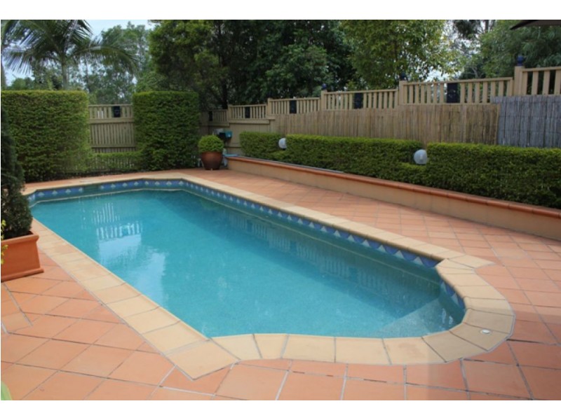 13 Toorak Place, Forest Lake QLD 4078