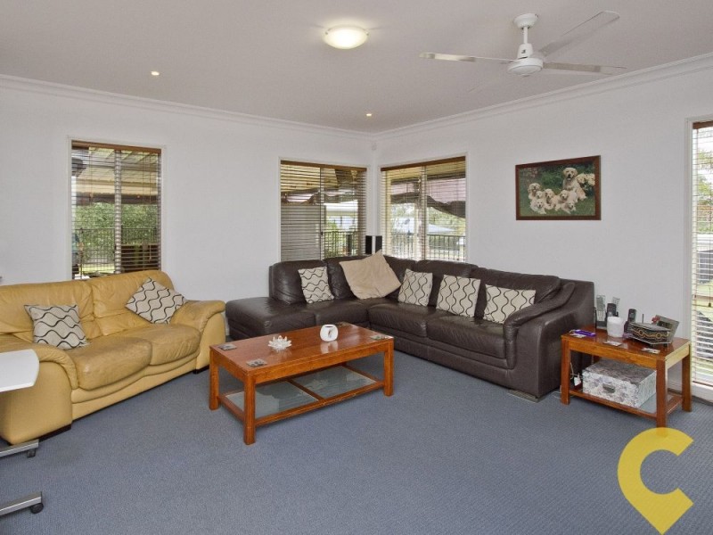 218 Nairn Road, Morayfield QLD 4506