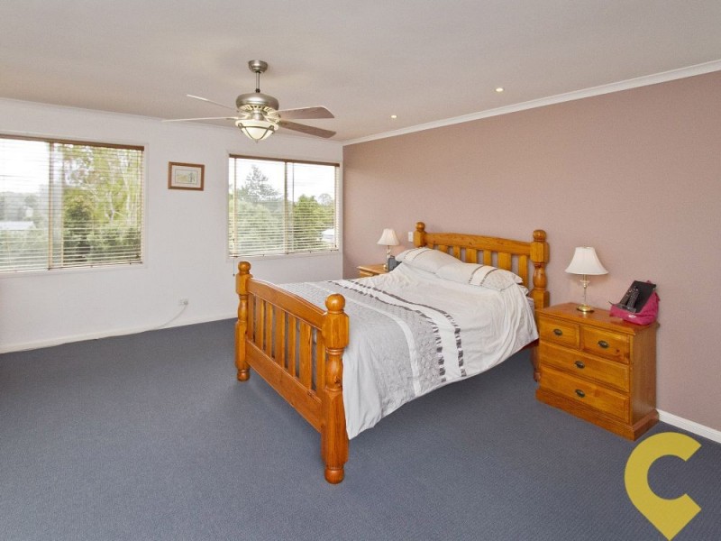 218 Nairn Road, Morayfield QLD 4506