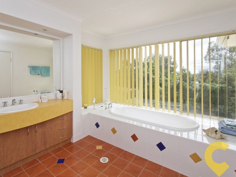 218 Nairn Road, Morayfield QLD 4506