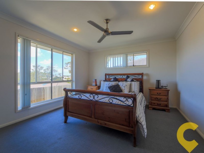 3 Charlton Crescent, Ormeau QLD 4208