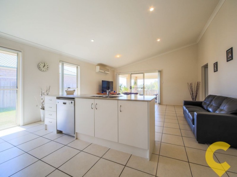 3 Charlton Crescent, Ormeau QLD 4208
