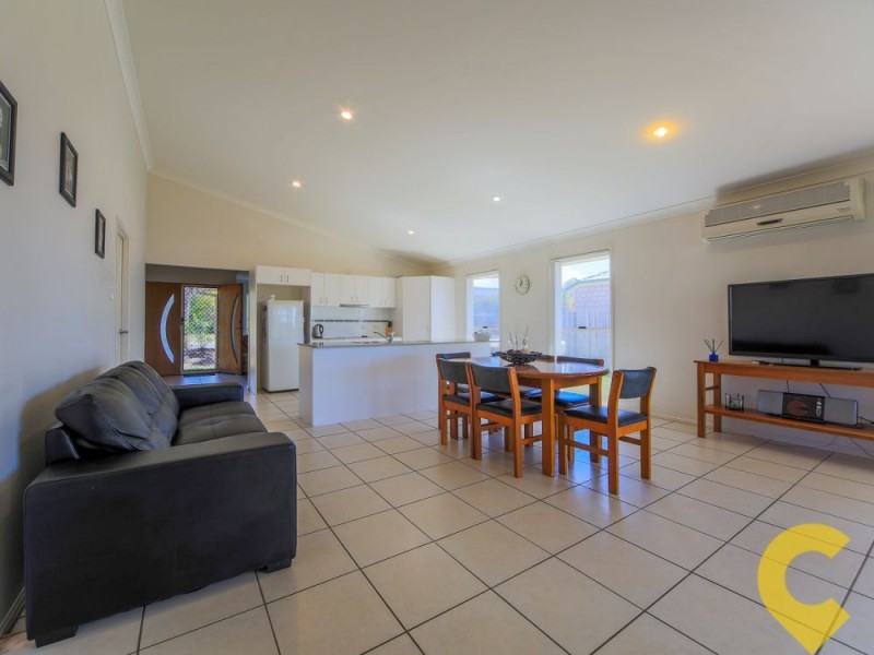 3 Charlton Crescent, Ormeau QLD 4208