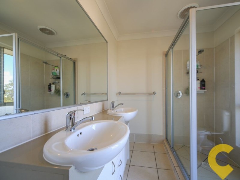 3 Charlton Crescent, Ormeau QLD 4208