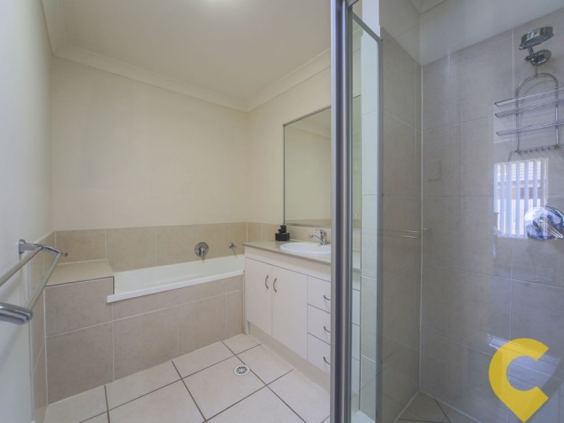 3 Charlton Crescent, Ormeau QLD 4208