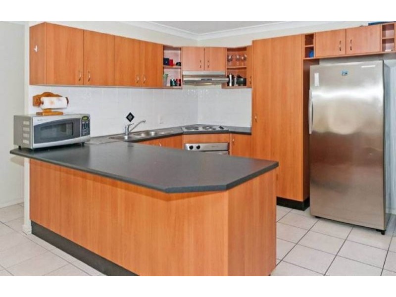 6 Daylilly Place, Springfield Lakes QLD 4300