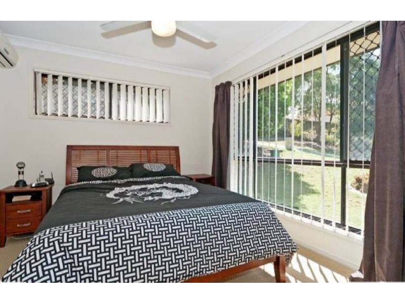 6 Daylilly Place, Springfield Lakes QLD 4300