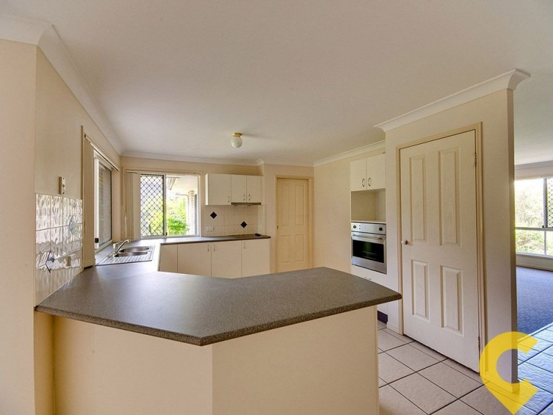 18 Crestridge Crescent, Morayfield QLD 4506