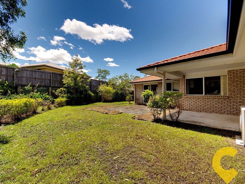 18 Crestridge Crescent, Morayfield QLD 4506